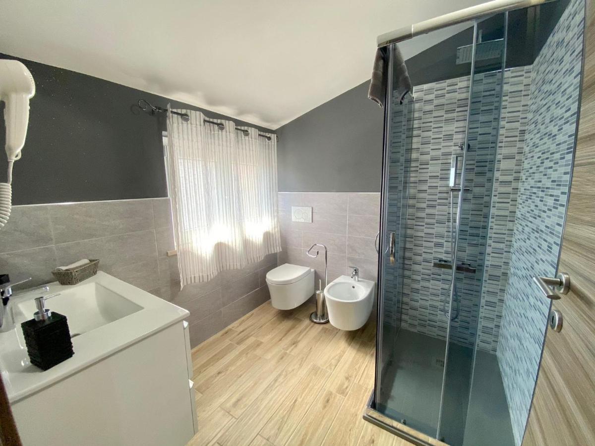 Cadoni Guest House 보사 외부 사진