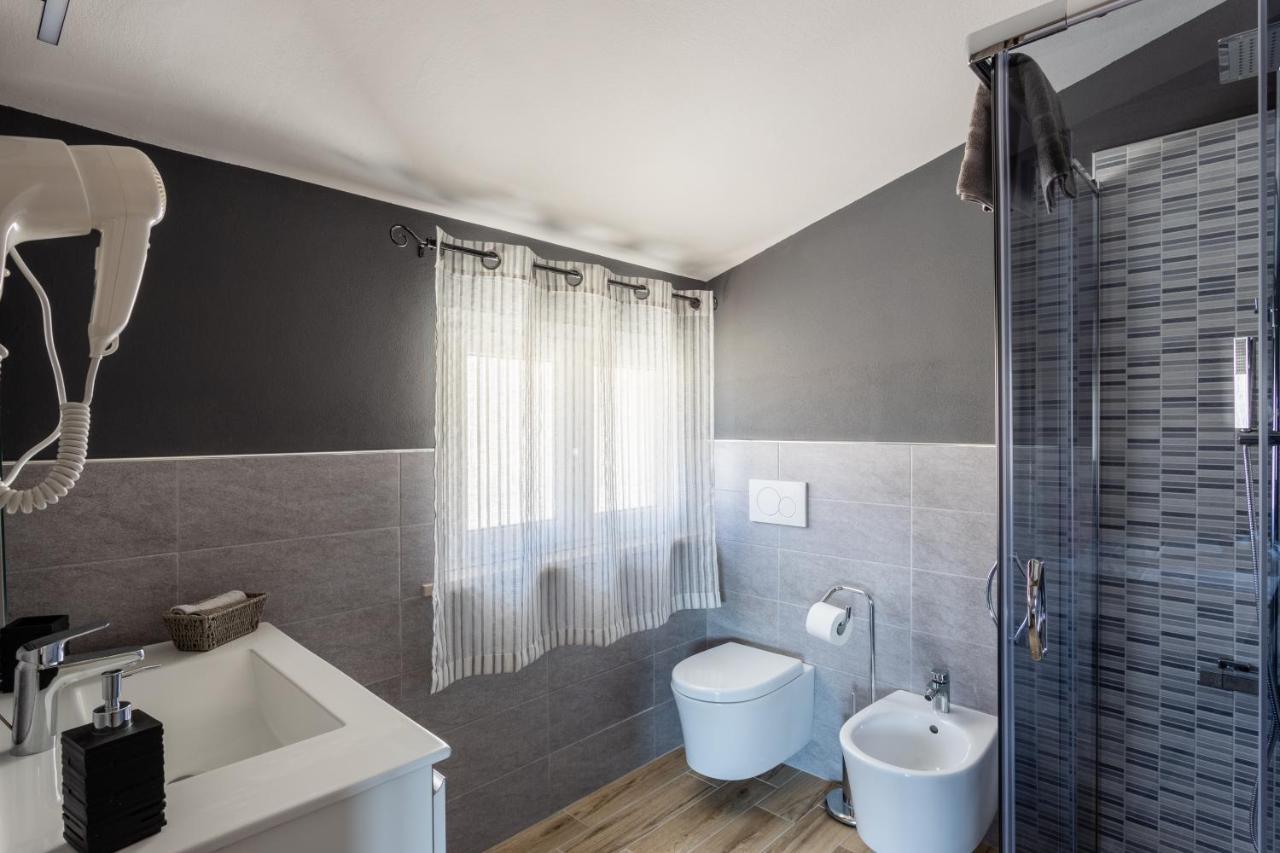 Cadoni Guest House 보사 외부 사진